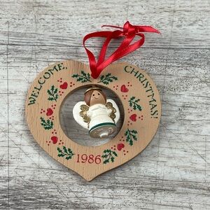 1986 Vintage Hallmark Country Christmas Collection Wood Angel Ornament